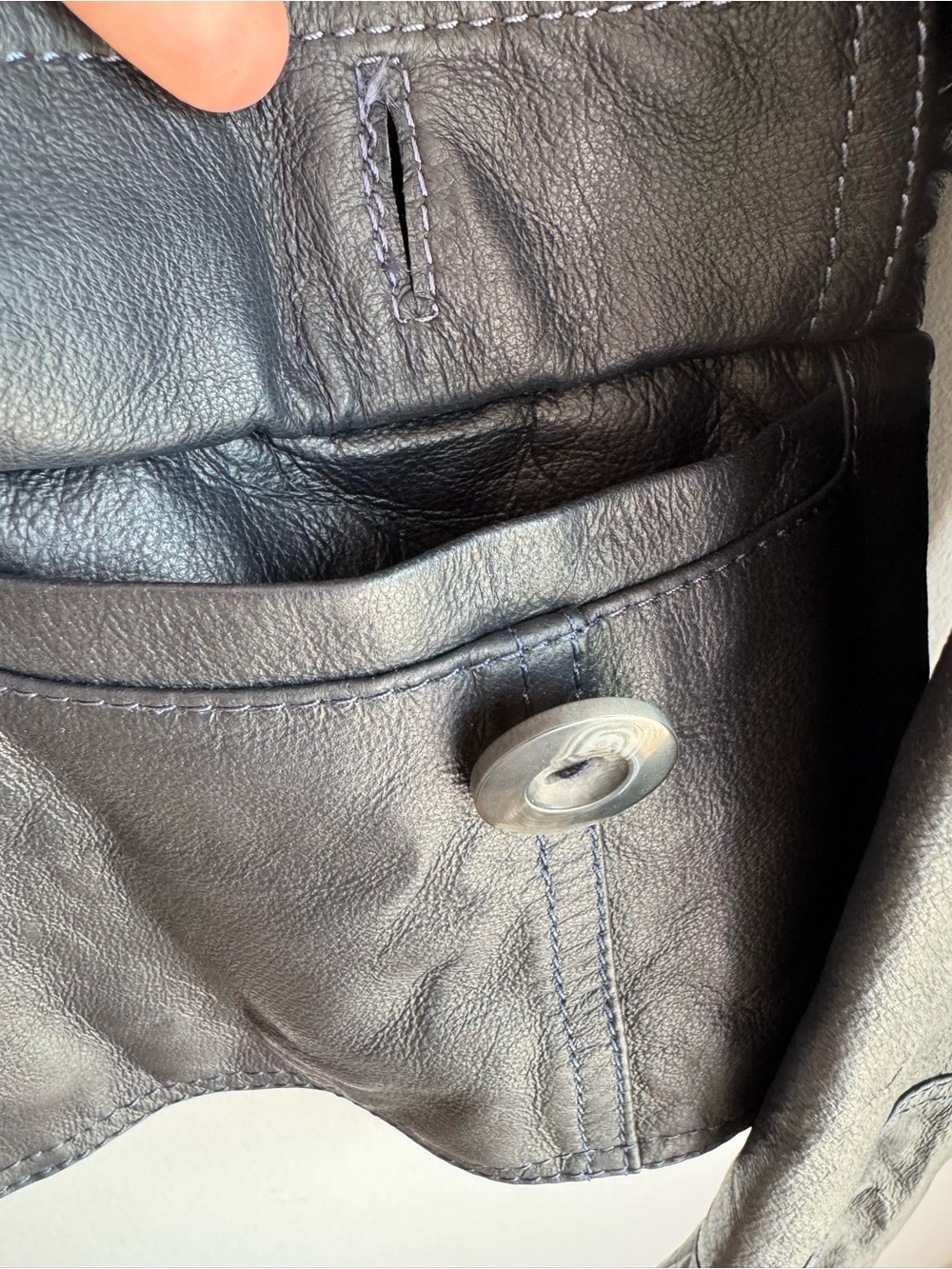 Danier Slate Blue Leather Jacket M Button Front Blazer Coat Fall Navy Y2K Classy - Picture 5 of 13